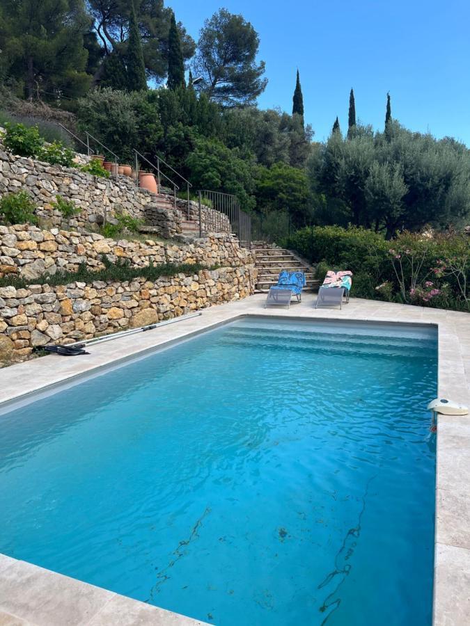 Hauteurs De Toulon : Charmant Studio Piscine Esterno foto
